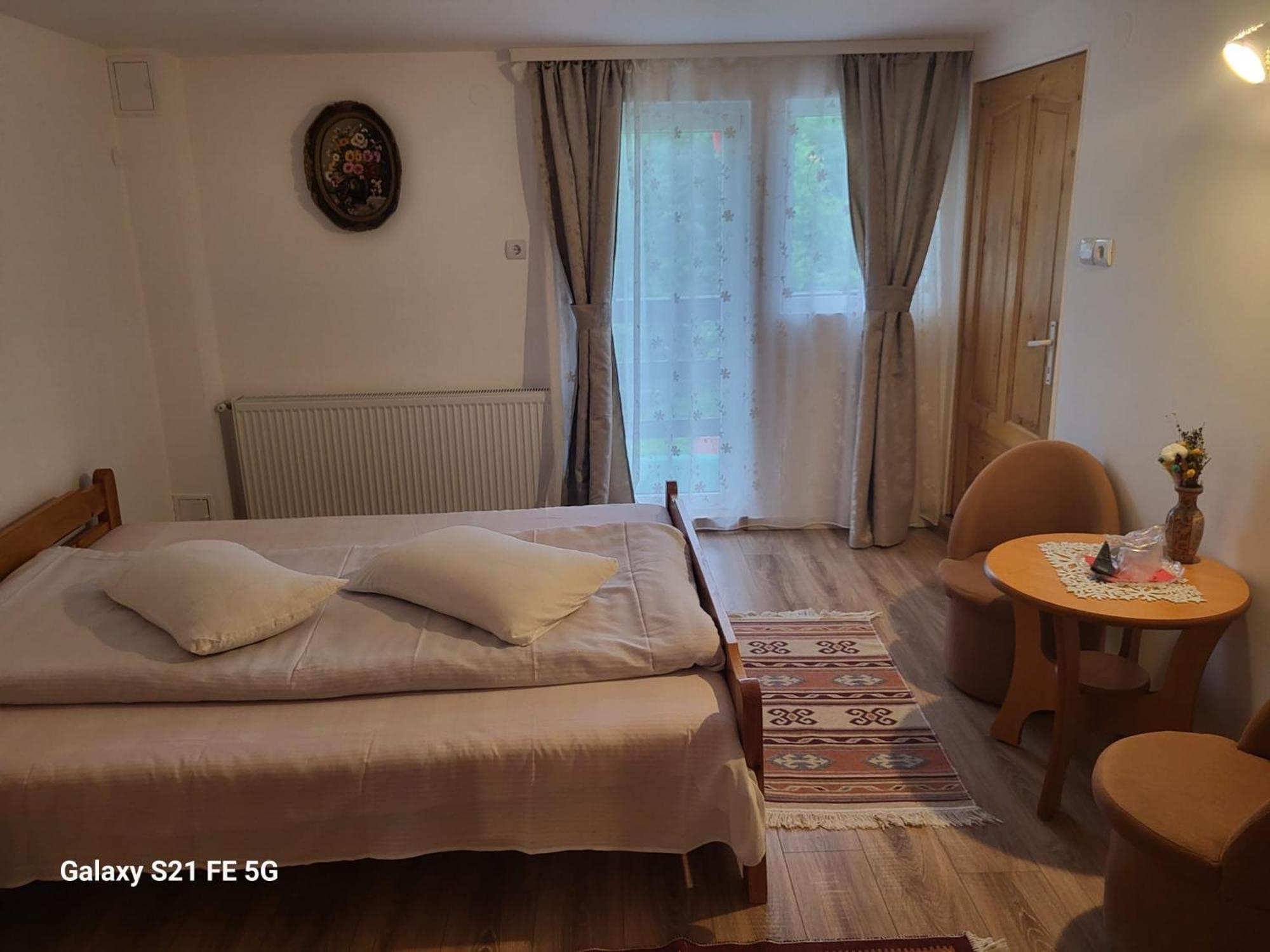 Pensiunea La Mamaie Cheia  Ruang foto